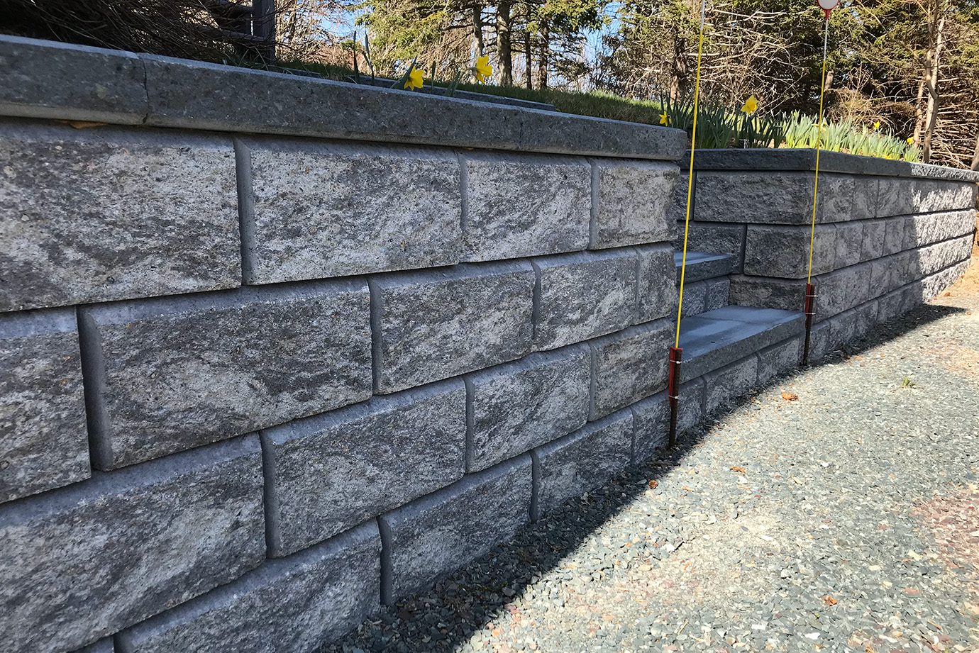 Keystone-certified retaining wall installation