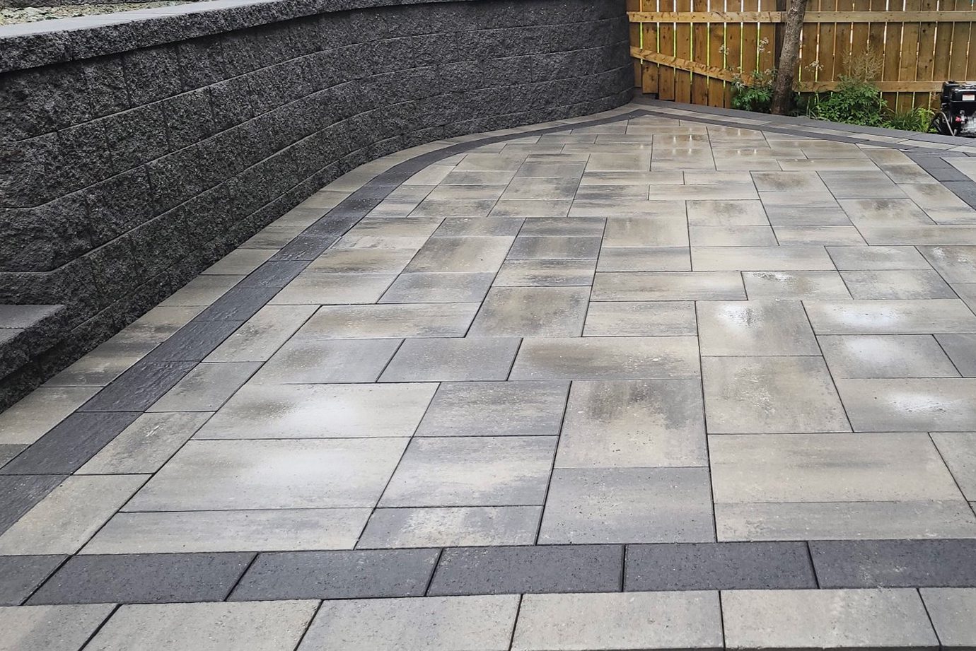 interlocking paving stones